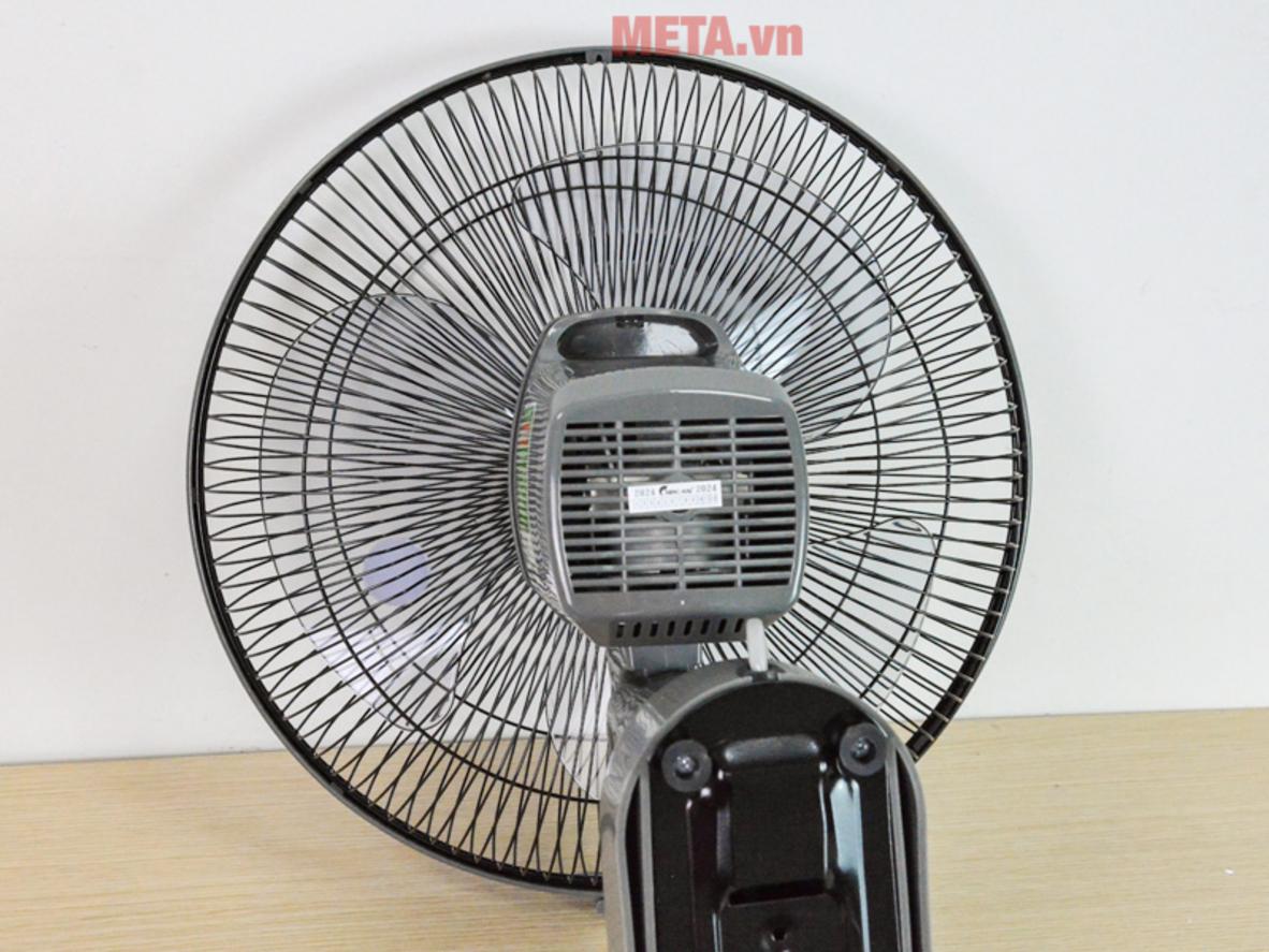 Thiết kế treo tường giúp ChingHai W615A tiết kiệm diện tích sàn.