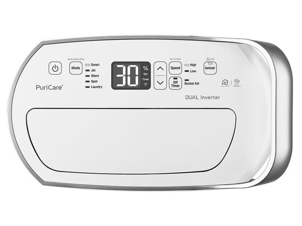 LG ThinQ và cảm biến độ ẩm giúp điều khiển máy hút ẩm LG dễ hơn.