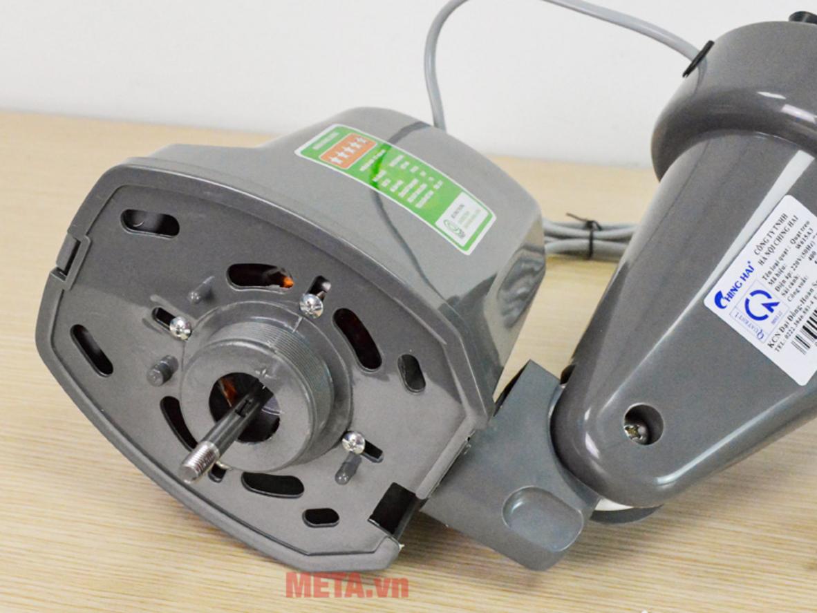 Lồng hợp kim sơn tĩnh điện giúp quạt bền và an toàn hơn khi sử dụng.