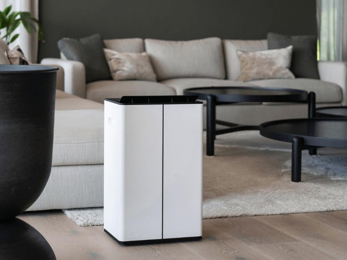 Công suất 545 W, 4 tốc độ quạt cho vận hành linh hoạt.