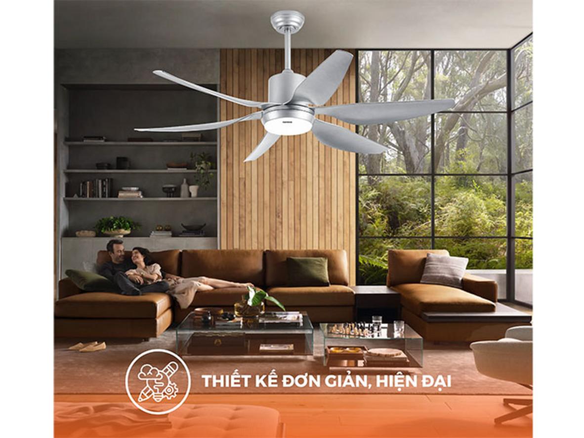 Sải cánh 137 cm và lưu lượng gió lớn giúp quạt làm mát nhanh, đều.