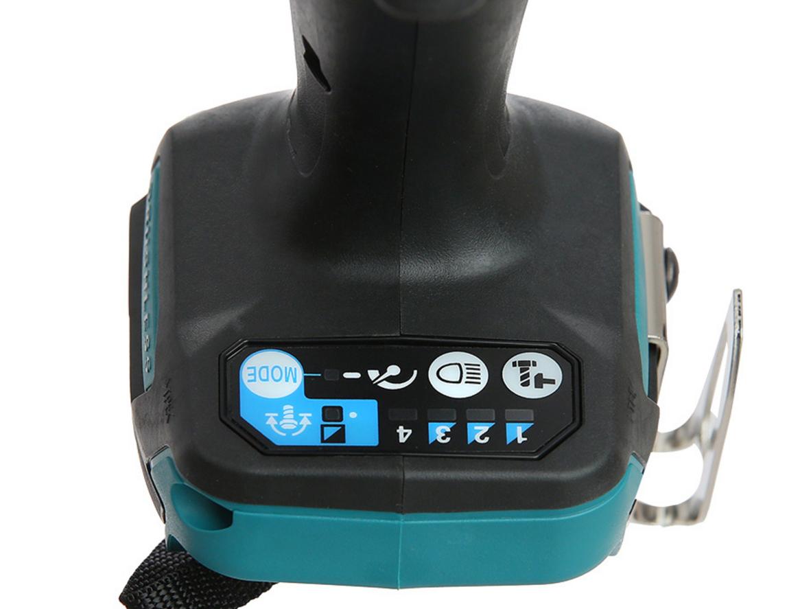 Makpac giúp bảo vệ và mang theo bộ Makita DLX2424JX1 dễ dàng.