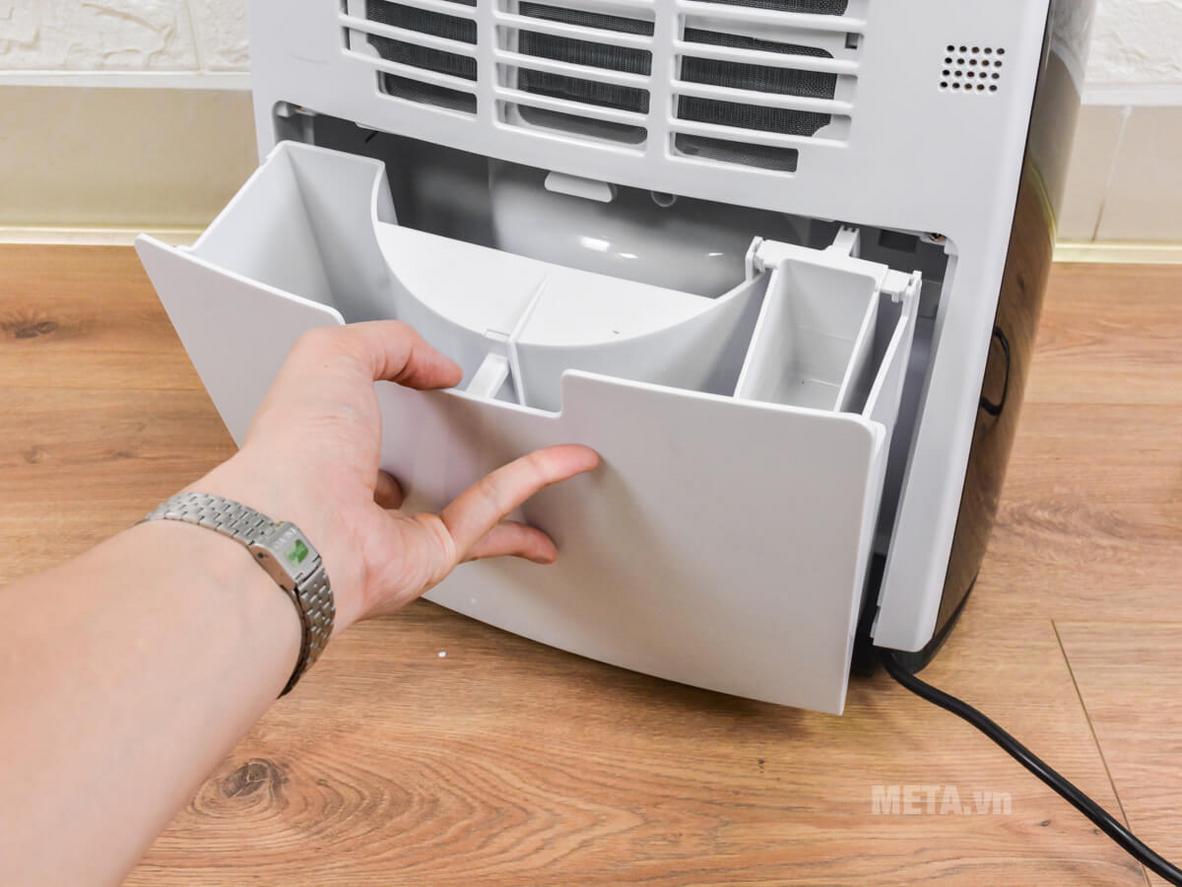 Máy hút ẩm Edison ED-12BE gọn êm, phù hợp phòng nhỏ dưới 20m2.