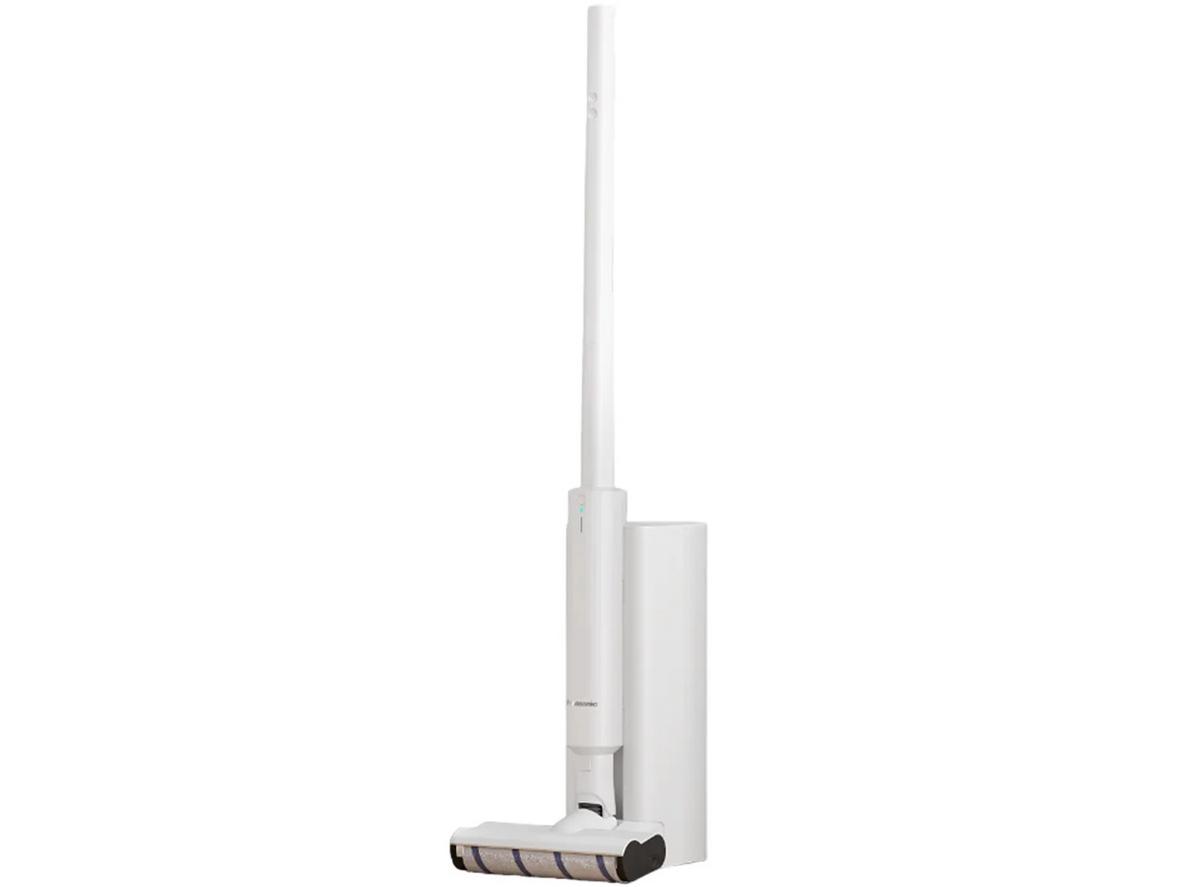 Máy hút bụi cầm tay Panasonic MC-KC1W546 không dây, nhẹ 1,6 kg, tiện dọn nhanh hằng ngày.