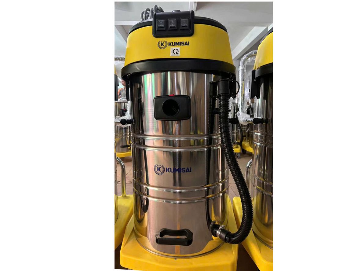 Máy hút bụi công nghiệp Kumisai KMS803J với 3 motor và thùng chứa inox 80 lít