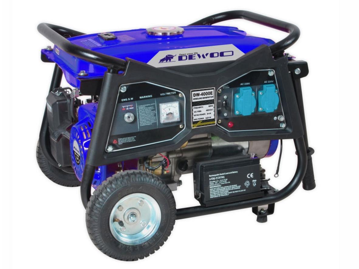 Máy phát điện Dewoo DW-4000E cho điện dự phòng gia đình và cửa hàng nhỏ.