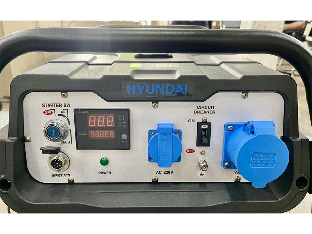 Hyundai HY10500LE nổi bật ở khả năng cấp điện ổn định cho nhu cầu dự phòng thực tế.