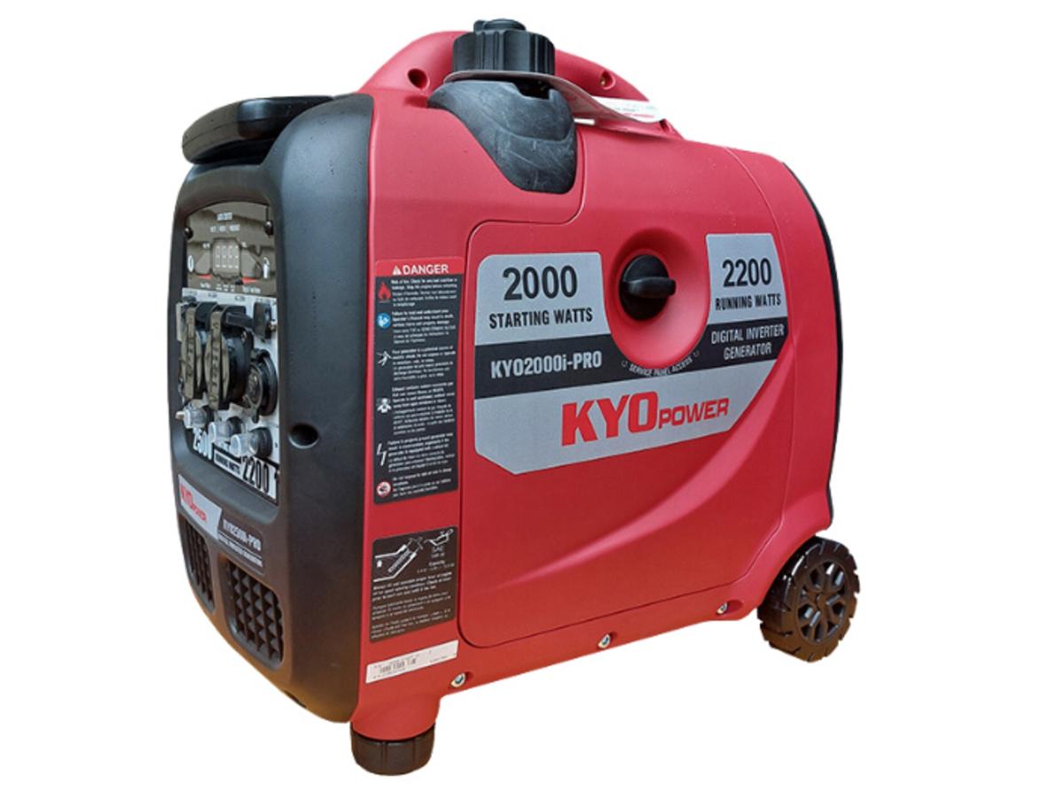 Máy phát điện chạy xăng Kyo Power 1.6 KVA 2000I-PRO gọn nhẹ, phù hợp điện dự phòng gia đình.
