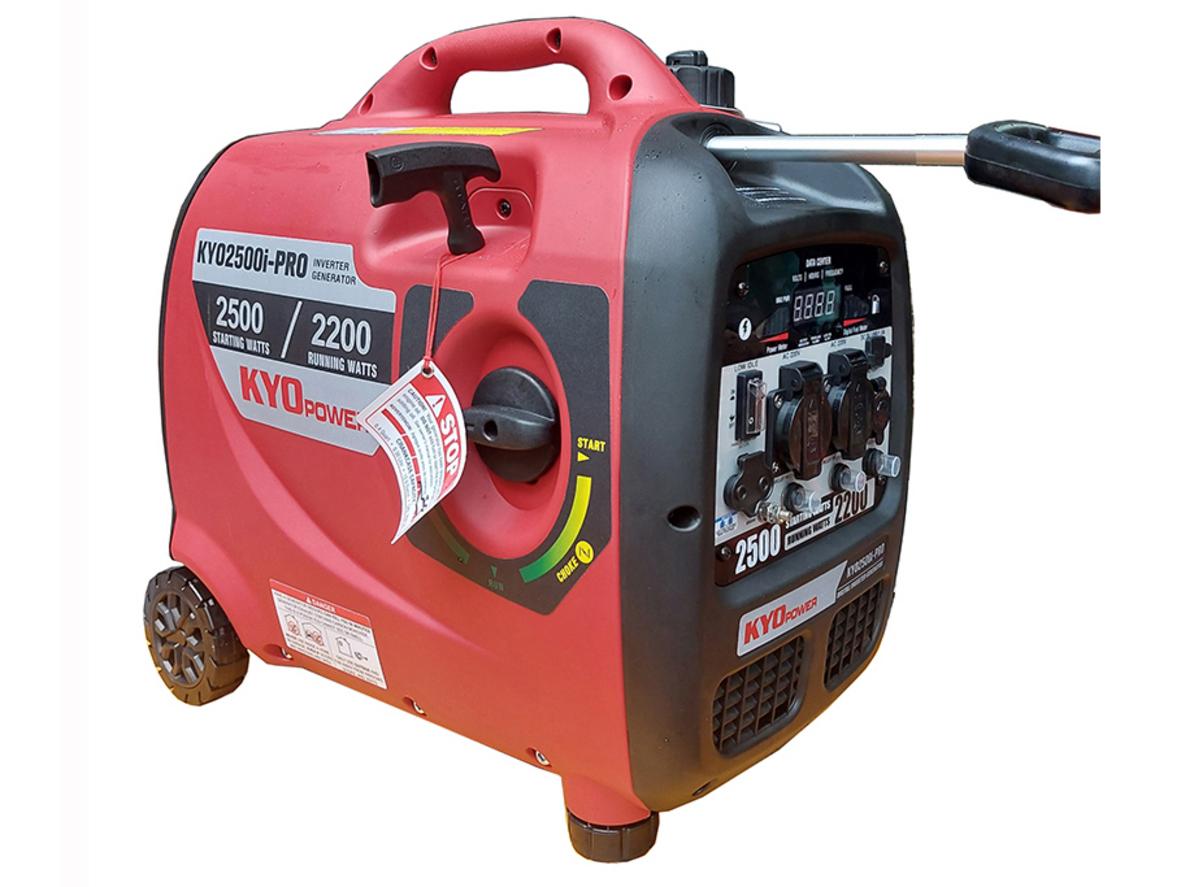 Máy phát điện chạy xăng Kyo Power 2.2 KVA 2500i-Pro gọn nhẹ, phù hợp dự phòng điện gia đình.