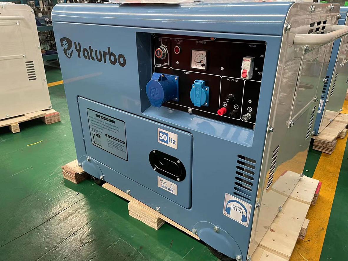 Máy phát điện chạy dầu Diesel Yaturbo YTB6000SD (cách âm) với công suất 5.000W, phù hợp gia đình và cửa hàng nhỏ khi mất điện.