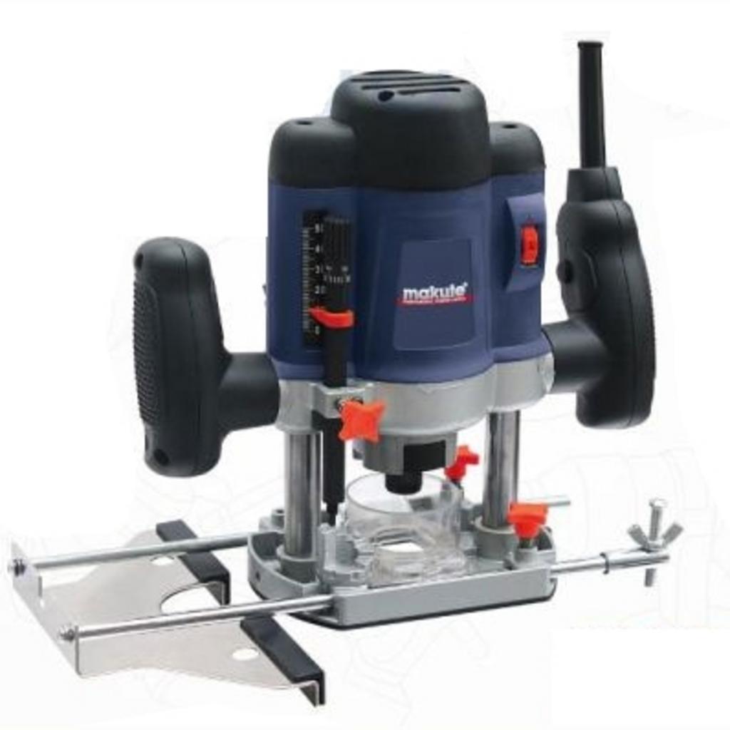 Máy phay gỗ Makute ER001 2 tay, công suất 2200W cho xưởng mộc và nội thất.