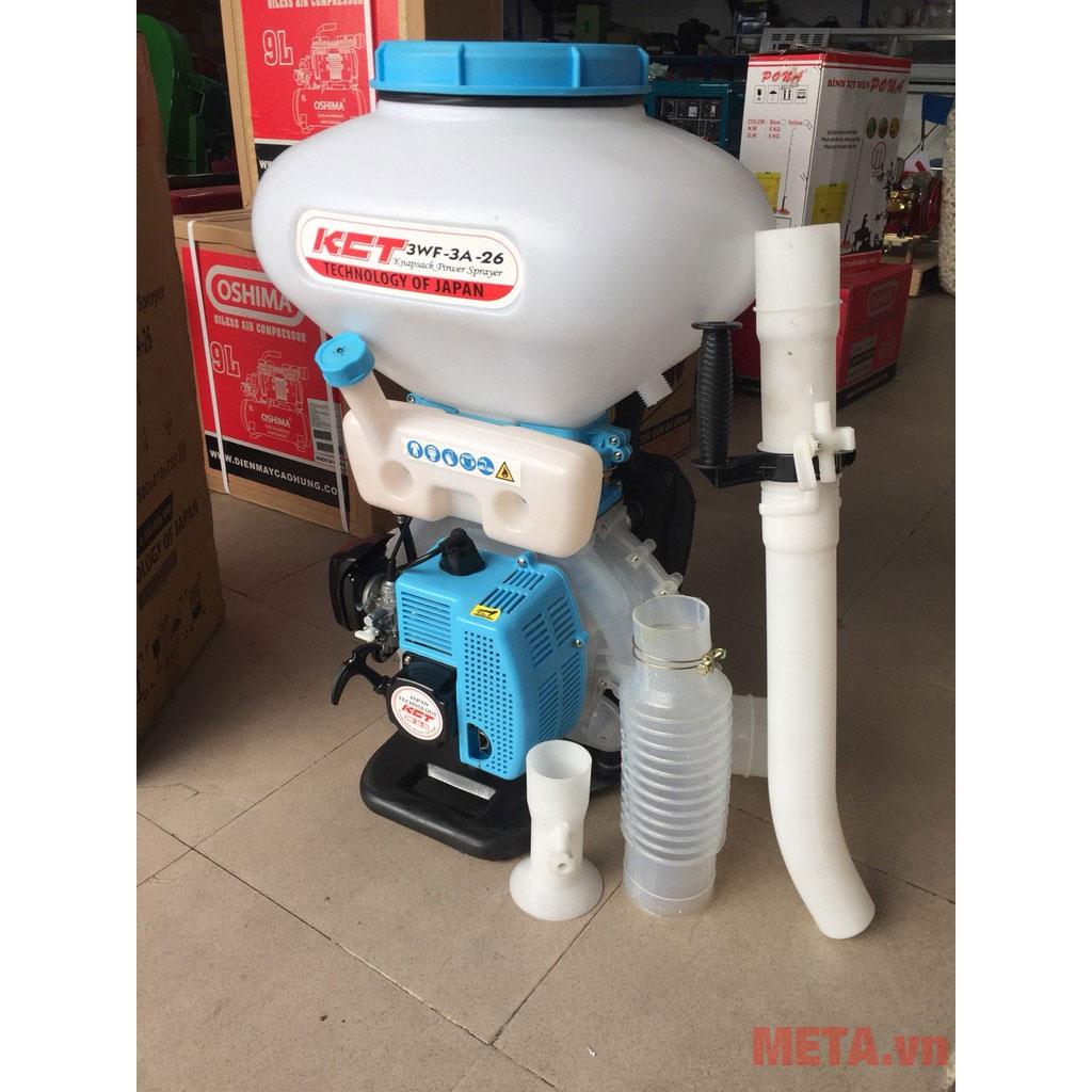 Phạm vi phun ≥ 11 m hỗ trợ xử lý vườn cây ăn trái hiệu quả.