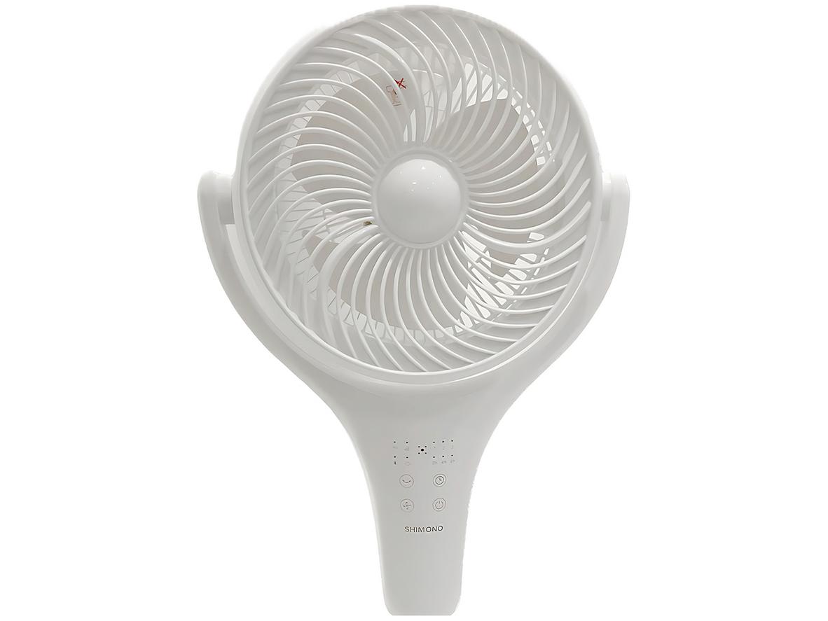 Công suất 38W giúp quạt hỗ trợ máy lạnh hiệu quả và tiết kiệm điện hơn.