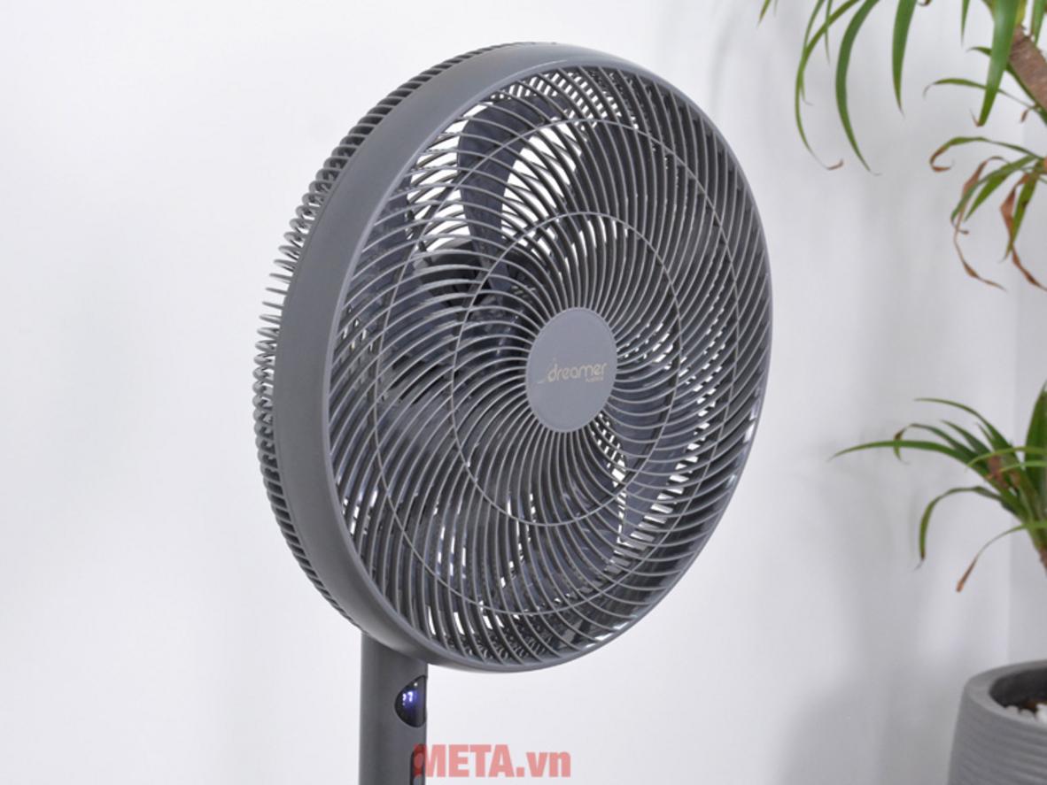 Quạt thông minh Dreamer DHA-SSF136B/G điều khiển giọng nói, phù hợp phòng ngủ và phòng khách.