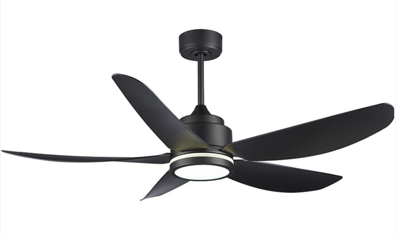 Quạt trần Benny 5 cánh BFC52LUX phù hợp phòng khách và phòng ngủ hiện đại.