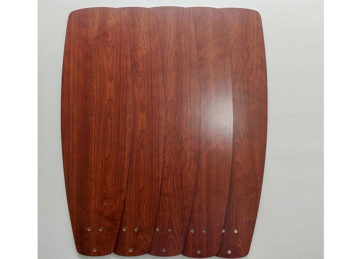 Cánh gỗ Plywood và motor dây đồng tạo nên vẻ sang trọng, bền bỉ cho Quạt trần Mr. Vũ LEGEND.