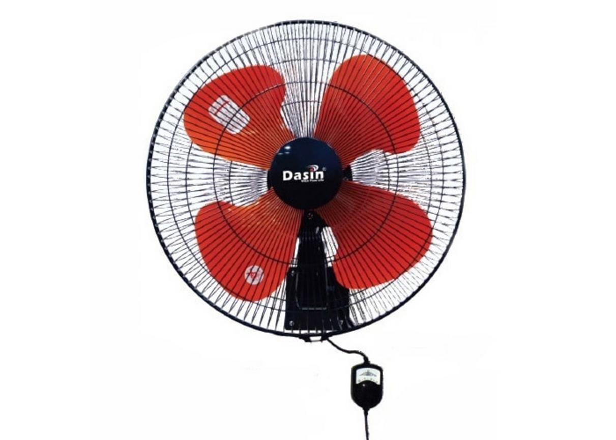 Quạt treo tường KWL-1845 gió mạnh, treo cao gọn diện tích cho quán ăn, văn phòng và khu chờ.