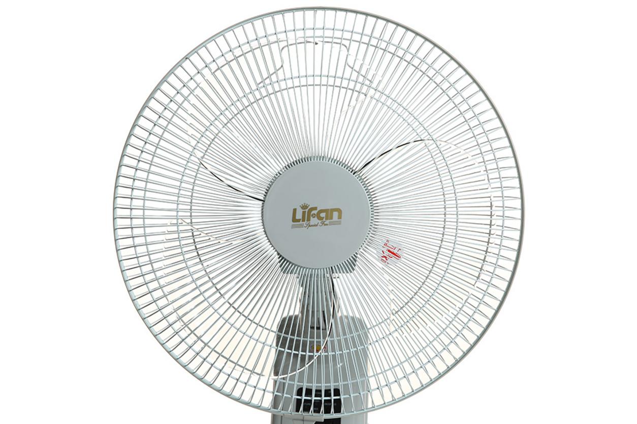 Quạt treo tường Lifan TE-1688 có remote, phù hợp không gian nhỏ cần gió mát mạnh.