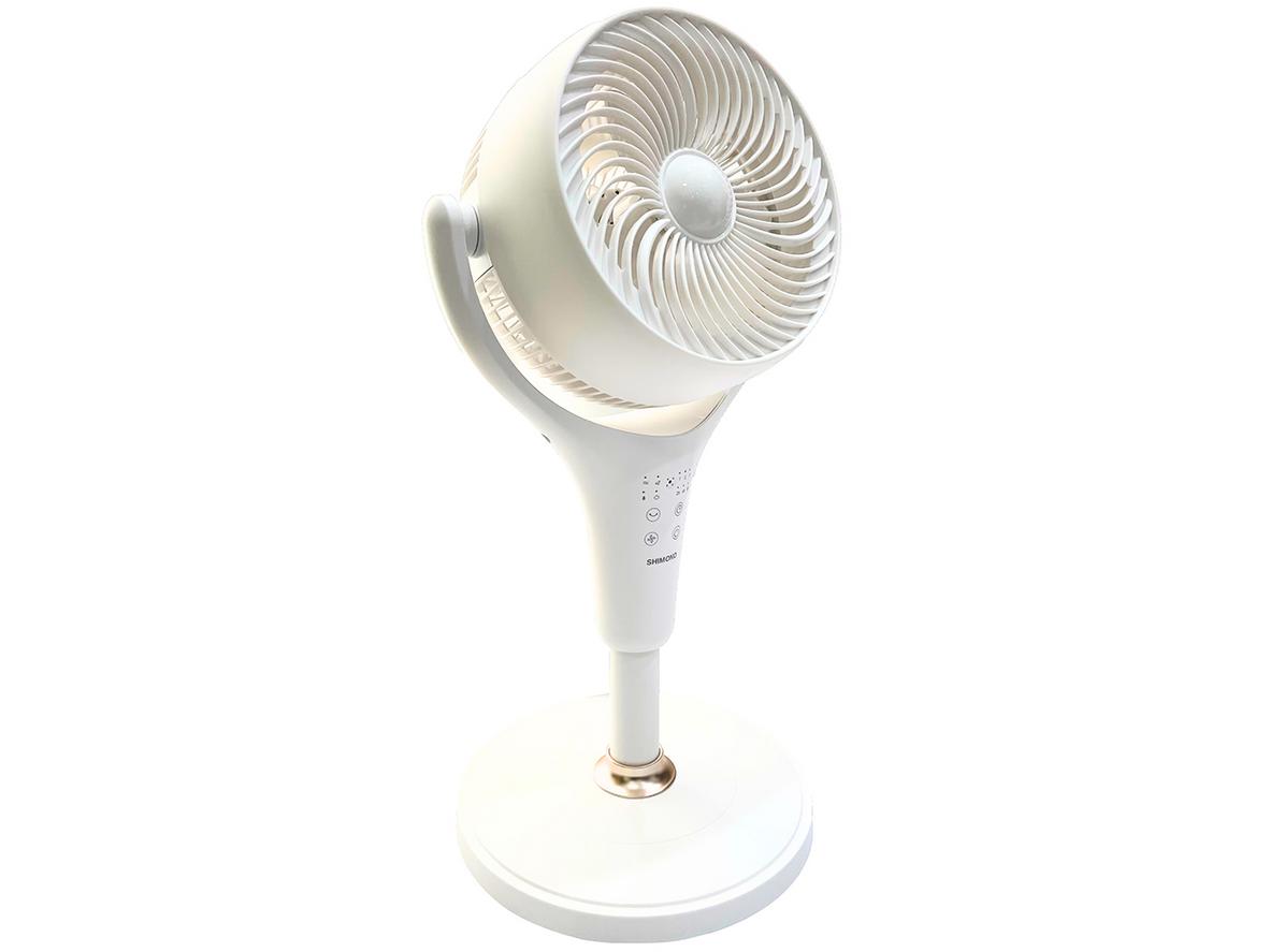 Remote và hẹn giờ 2h-4h-8h giúp sử dụng ban đêm tiện hơn.