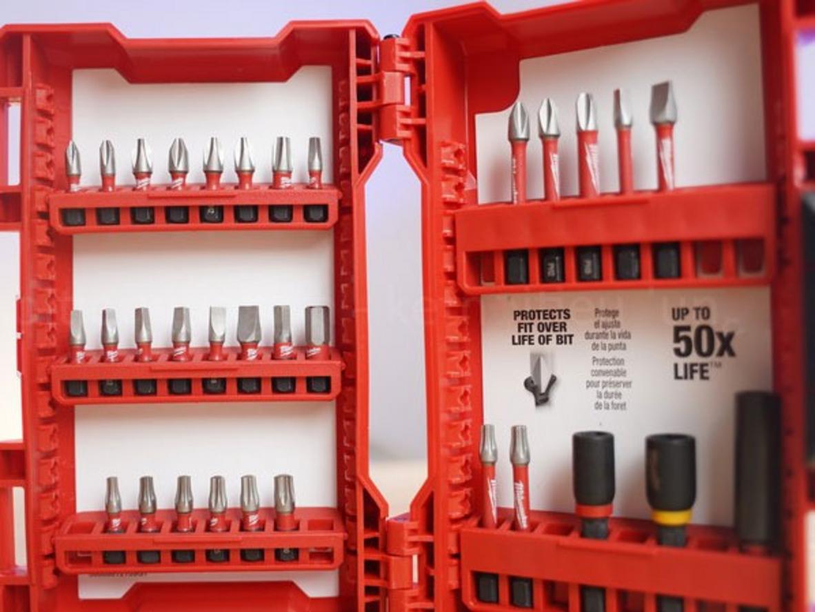 Shockwave Impact Duty giúp bộ 32 chi tiết Milwaukee làm việc ổn định với máy vặn vít tác động.