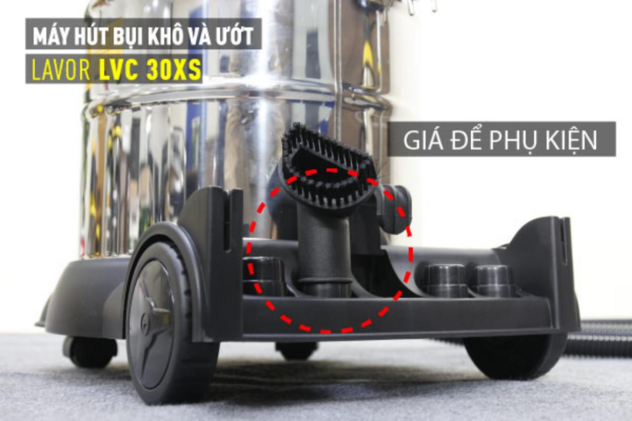 Thùng inox 30 lít giúp máy hút bụi Lavor LVC 30 XS bền và ít phải đổ thùng.