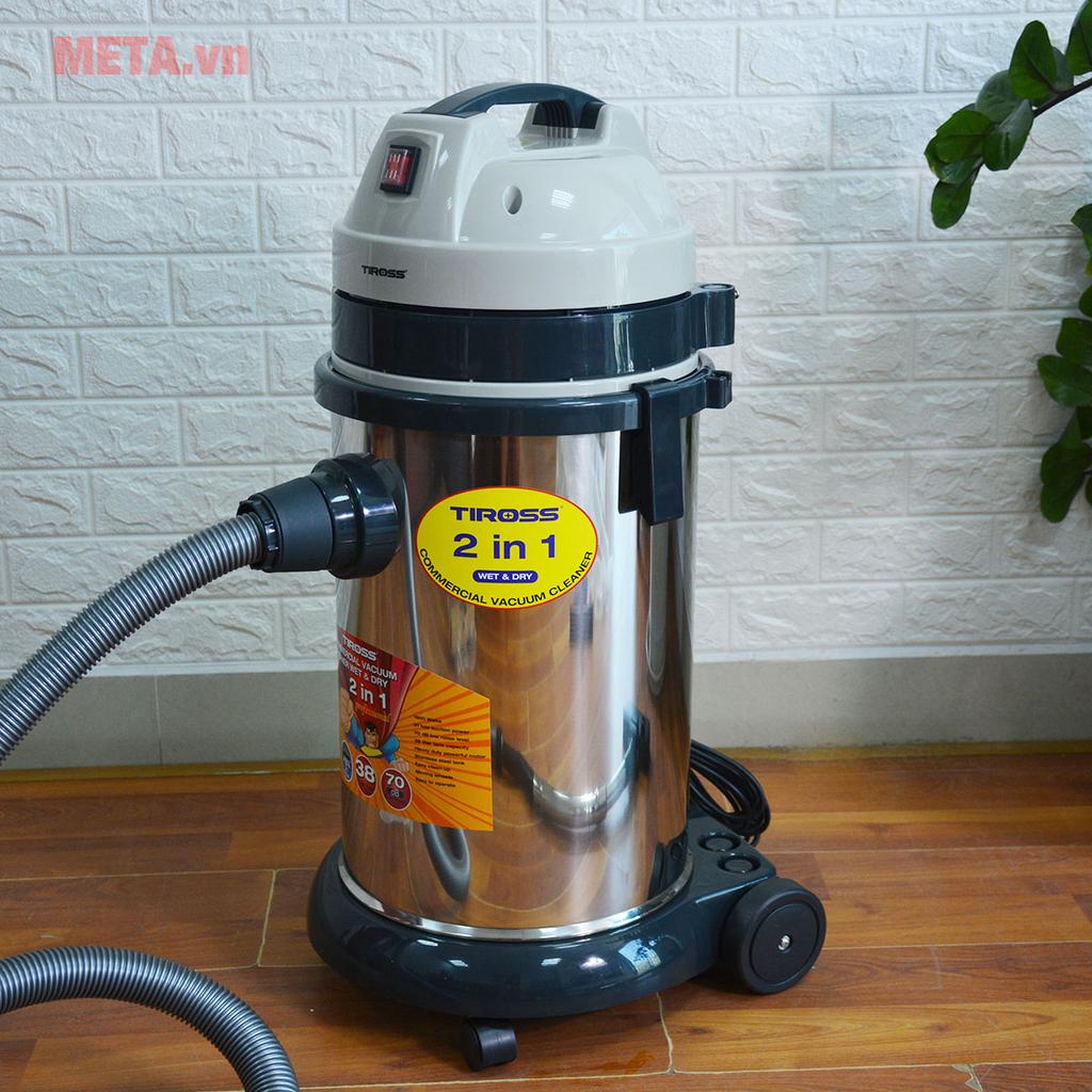 Các thông số 1.600W, 21.000Pa và 38 lít giúp TS9303 phù hợp cho vệ sinh công nghiệp.